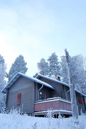 Фото номера Вилла с двумя спальнями и сауной. Курортные отели Rauhalahti Holiday Homes г. Куопио 12