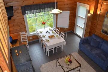 Фото номера Вилла с двумя спальнями и сауной. Курортные отели Rauhalahti Holiday Homes г. Куопио 21